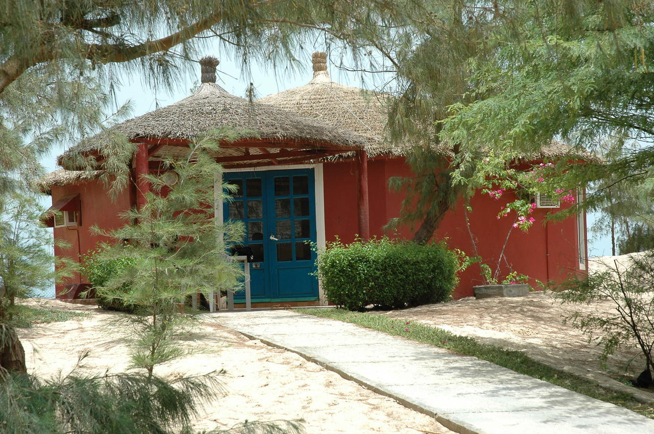 Diamarek Hotel Sur La Plage Saint-Louis Extérieur photo